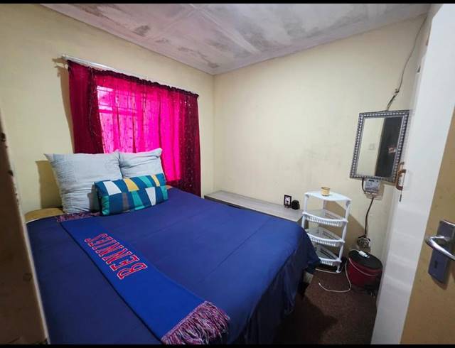 10 BEDROOM HOUSE FOR SALE IN KLOPPERPARK